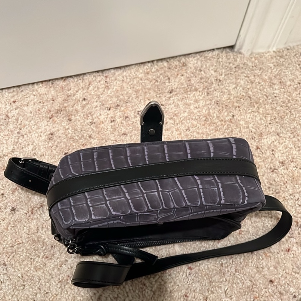 Isabel Marant | NWOT Tinsen Bag in Faded Black - Picture 9 of 11